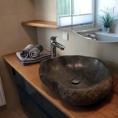 Kuck Vogelreichsweg * باد بيرمونت